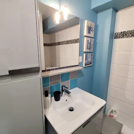 Sandettie A 2 Pas De La Lägenhetshotell 4*